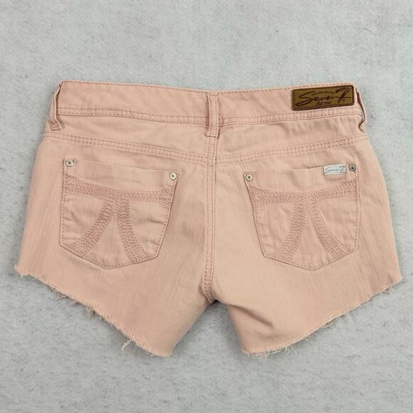 Seven7 Women’s Pink Peach Fray-Hem Denim Shorts Size 8 Stretch Cut Off - Picture 5 of 15